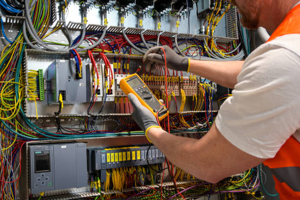 Best Affordable Emergency Electrician  in Quinebaug, CT